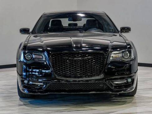 Used 2021 Chrysler 300 S RWD image 8