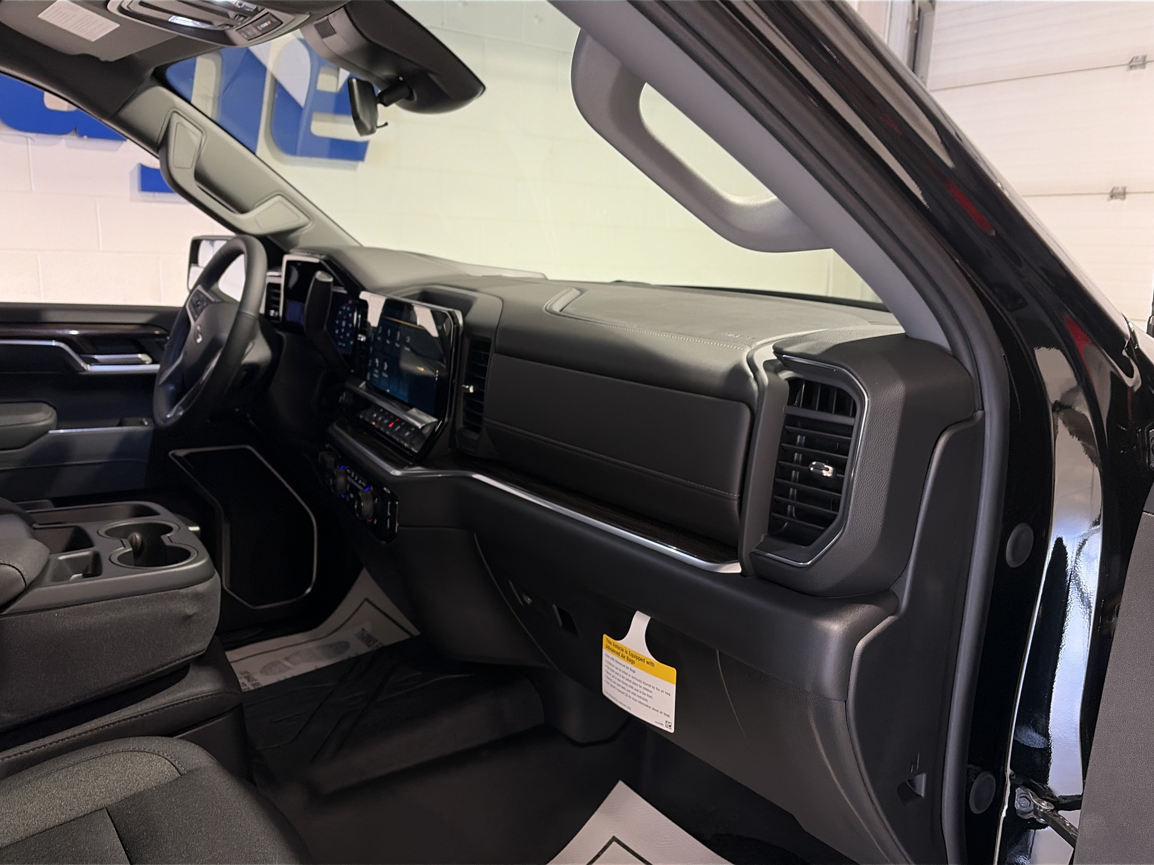 New 2026 Chevrolet Silverado 1500 RST w/ RST Select Package AWD/4WD image 12