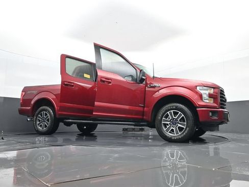 Used 2016 Ford F150 XLT w/ Equipment Group 302A Luxury AWD/4WD image 31