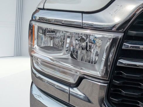 Used 2024 RAM 3500 Big Horn image 7