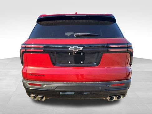 New 2026 Chevrolet Traverse LT w/ Midnight/Sport Edition image 6