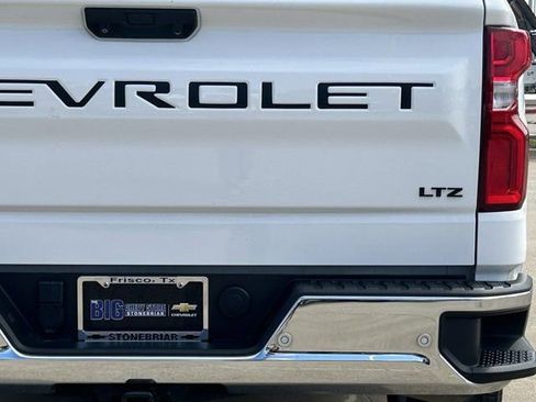 Used 2023 Chevrolet Silverado 1500 LTZ w/ Technology Package image 7