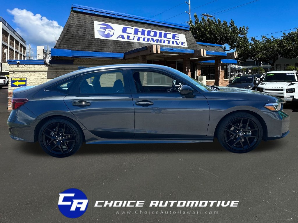 Used 2025 Honda Civic Sport image 8