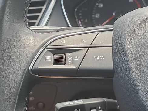 Certified 2023 Audi Q5 2.0T Premium w/ Convenience Package AWD/4WD image 14