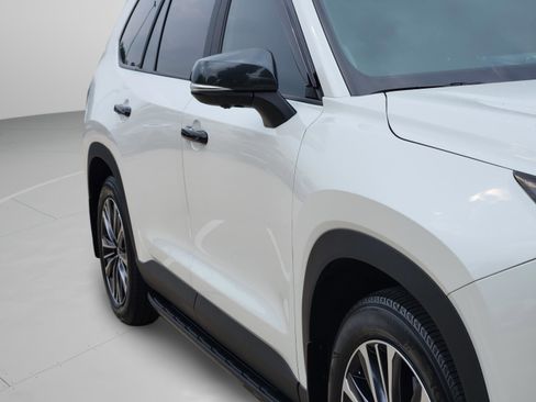 Used 2024 Toyota Grand Highlander AWD Hybrid image 36