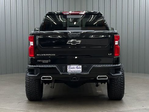Used 2026 Chevrolet Silverado 1500 LT Trail Boss w/ Convenience Package II AWD/4WD image 4