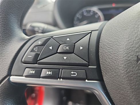 Used 2024 Nissan Sentra SV image 17