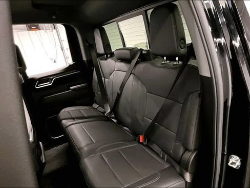 Used 2025 Chevrolet Silverado 1500 RST AWD/4WD image 24