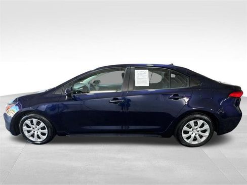 Used 2023 Toyota Corolla LE FWD image 8