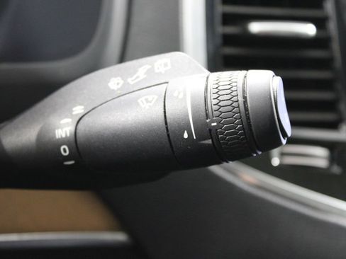 Used 2024 Volvo XC90 T8 Plus w/ Protection Package Premier image 24