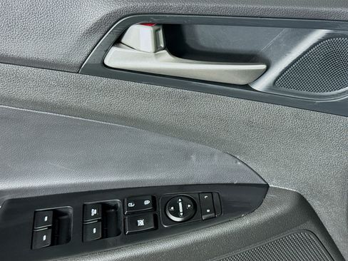 Used 2020 Hyundai Tucson SEL FWD image 22