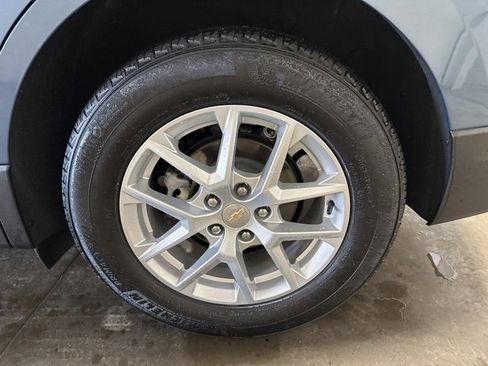 Used 2024 Chevrolet Equinox LT w/ LPO, Floor Liner Package image 33