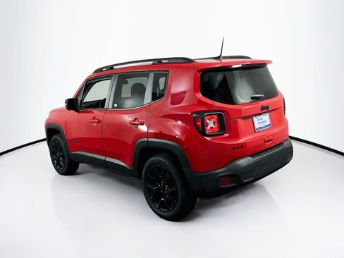 Used 2023 Jeep Renegade Altitude w/ Convenience Group I AWD/4WD image 7