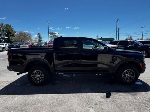 Used 2025 Ford Ranger XLT AWD/4WD image 7