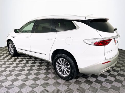 Used 2022 Buick Enclave Premium AWD/4WD image 6