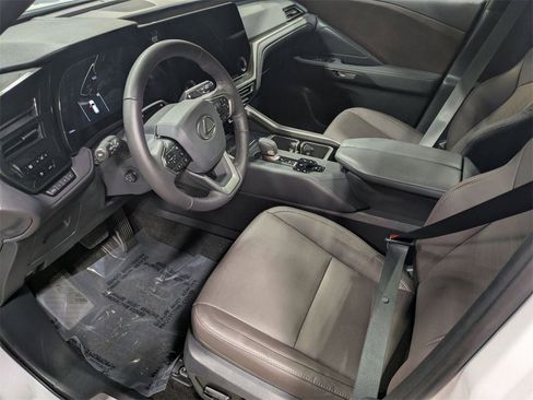 Used 2026 Lexus TX 350 AWD w/ Technology Package image 11