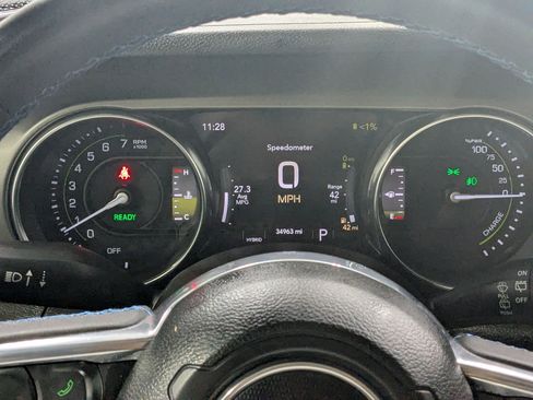 Used 2023 Jeep Wrangler Unlimited Rubicon 4xe AWD/4WD image 14