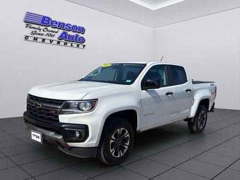 Certified 2022 Chevrolet Colorado Z71 w/ Safety Package image 1