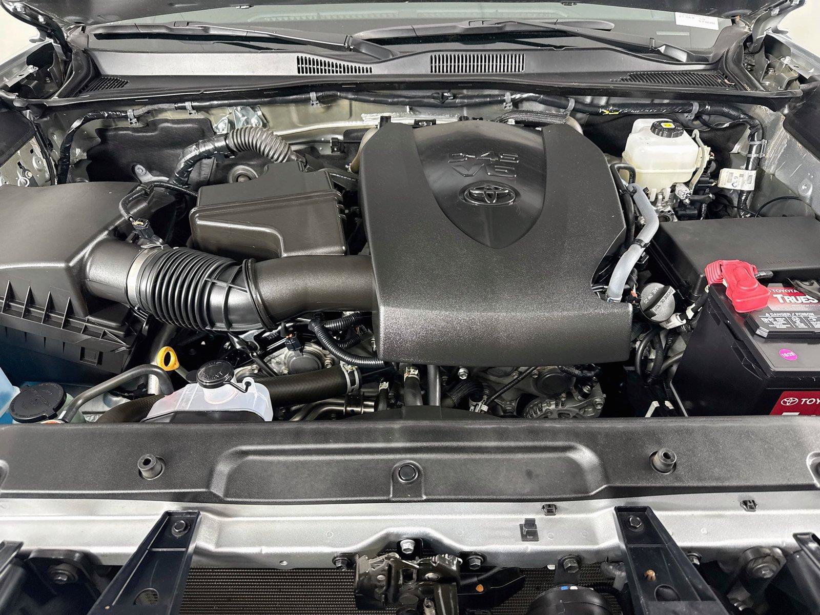 Certified 2023 Toyota Tacoma TRD Off-Road AWD/4WD image 40