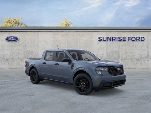 New 2026 Ford Maverick XLT w/ XLT Luxury Package AWD/4WD image 7