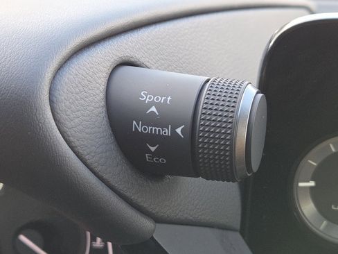 New 2025 Lexus ES 350 350 Luxury image 19