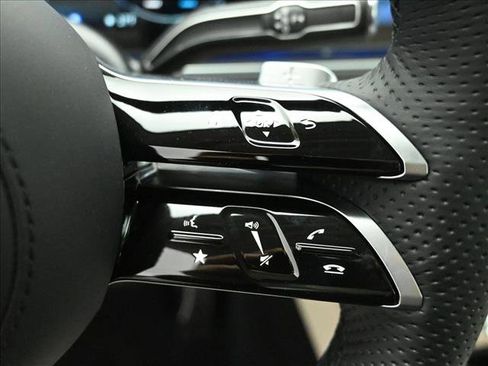 New 2026 Mercedes-Benz GLS 450 4MATIC image 13