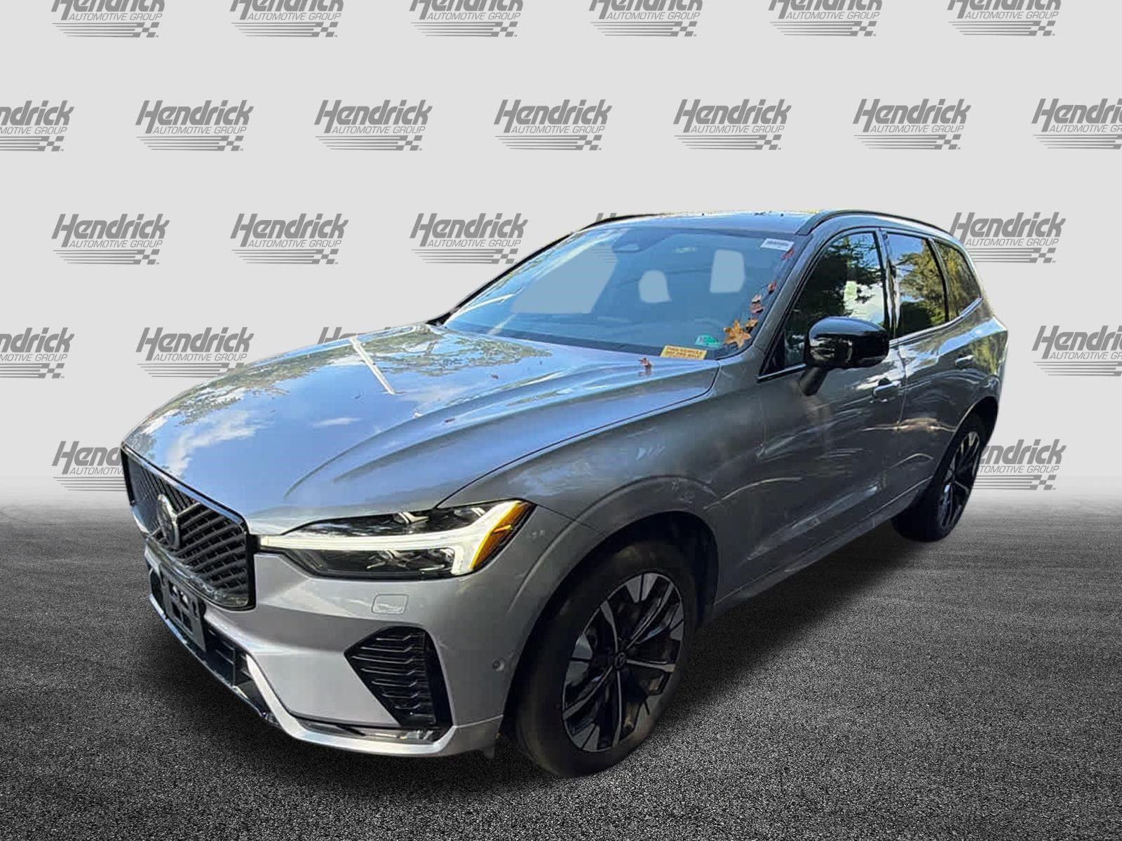 Used 2026 Volvo XC60 B5 Plus AWD/4WD image 10