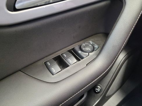 Used 2024 Chevrolet Blazer LT w/ Convenience Package FWD image 27