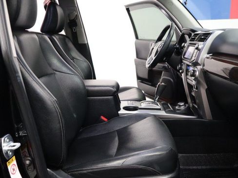 Used 2019 Toyota 4Runner Limited AWD/4WD image 52