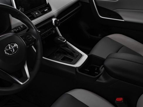 Used 2024 Toyota RAV4 XLE Premium FWD image 23