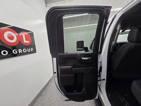 Used 2022 Chevrolet Silverado 2500 W/T w/ WT Fleet Convenience Package image 31