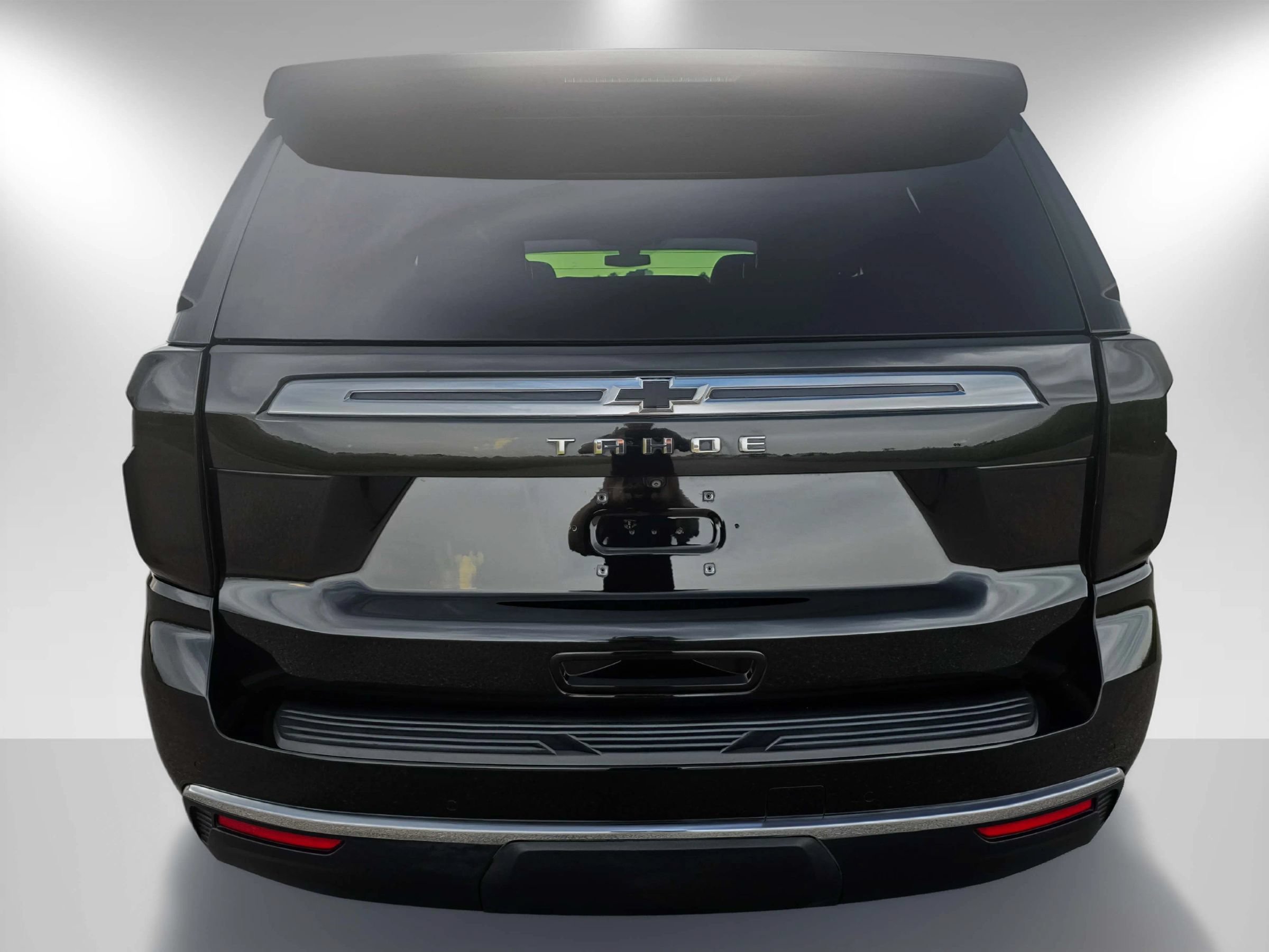 Used 2022 Chevrolet Tahoe LS RWD image 7