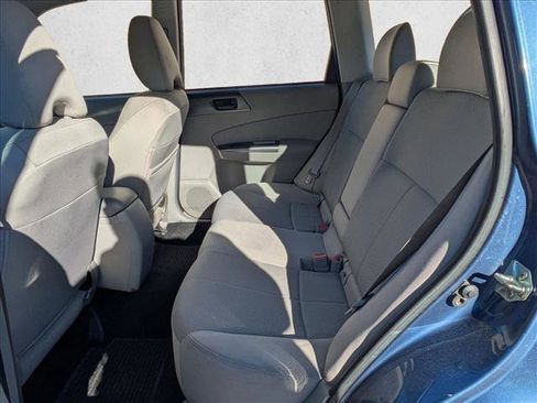 Used 2013 Subaru Forester 2.5X image 12