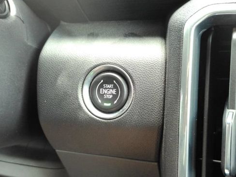 Used 2026 GMC Acadia Elevation w/ Elevation Premium Package FWD image 44