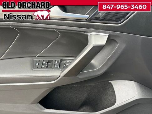 Used 2023 Volkswagen Tiguan SE AWD/4WD image 7