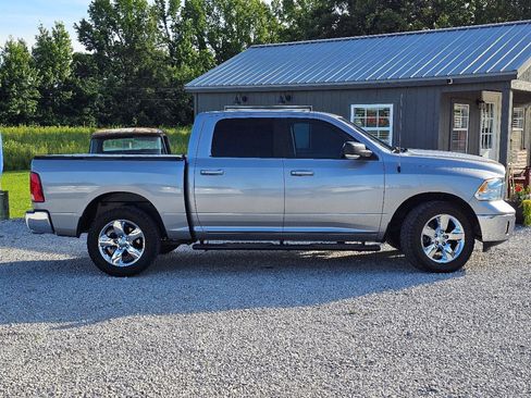 Used 2019 RAM 1500 Big Horn AWD/4WD image 14