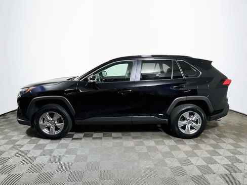 Certified 2025 Toyota RAV4 XLE AWD/4WD image 4