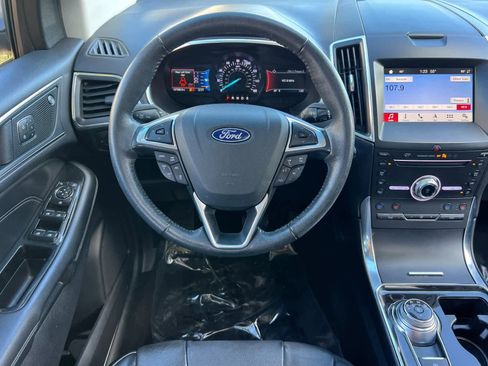 Used 2019 Ford Edge Titanium w/ Equipment Group 301A image 14