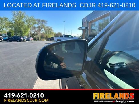 Used 2022 Jeep Compass Latitude AWD/4WD image 16