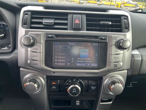 Used 2019 Toyota 4Runner SR5 AWD/4WD image 14