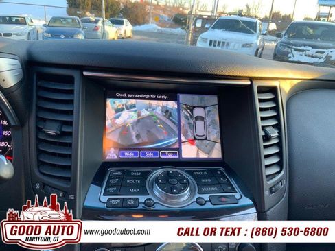 Used 2011 INFINITI FX35 AWD w/ Premium Pkg image 16