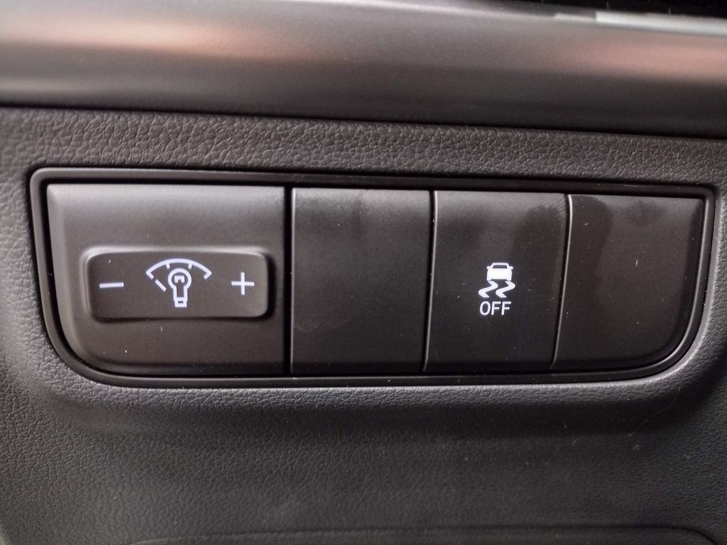 Certified 2026 Hyundai Tucson SE AWD/4WD image 24