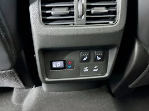 New 2026 Nissan Rogue Platinum image 26