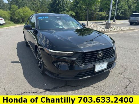 Used 2023 Honda Accord Sport image 1