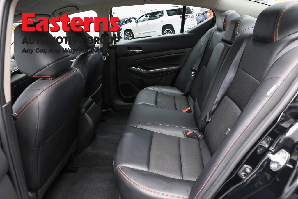 Used 2024 Nissan Altima 2.5 SR FWD image 23