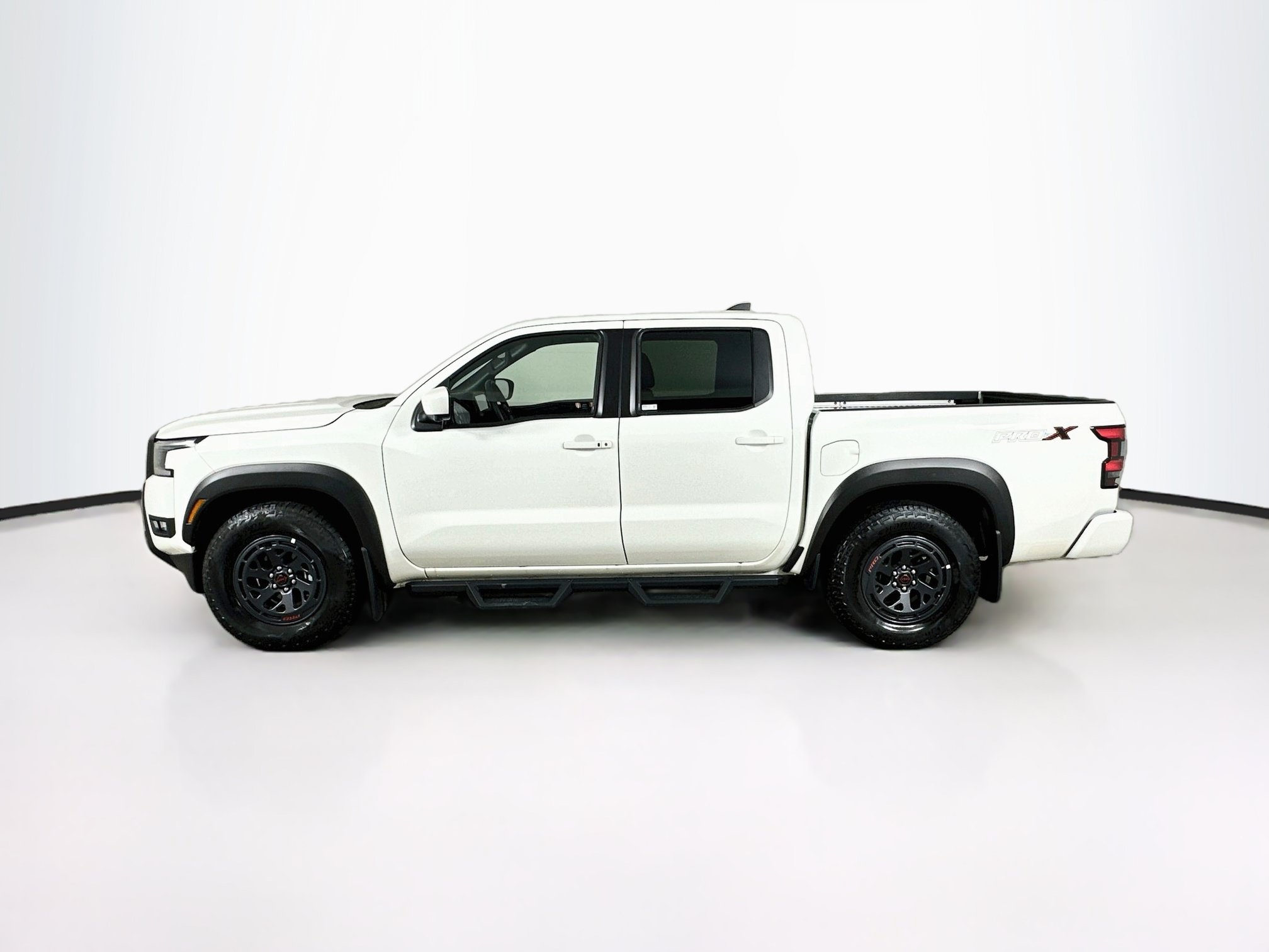 Used 2026 Nissan Frontier Pro-X w/ Pro-X Convenience Package RWD image 4