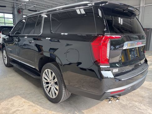 Used 2024 GMC Yukon XL Denali image 5