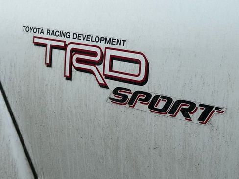 Used 2010 Toyota Tacoma 4x4 Double Cab image 10