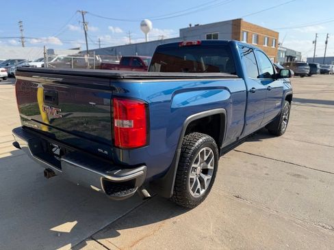 Used 2015 GMC Sierra 1500 SLE w/ SLE Value Package AWD/4WD image 5
