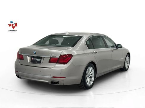 Used 2015 BMW 740Li xDrive image 6